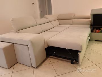 divano angolare con pouf contenitore 
