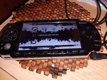 psp portatile anno 2004