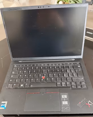Computer portatile Lenovo X1 Carbon 11th Gen