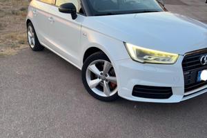 Audi a1  1.6tdi   116cv sportback