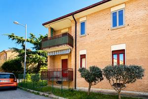 Borgo San Sergio, spazi generosi con balcone