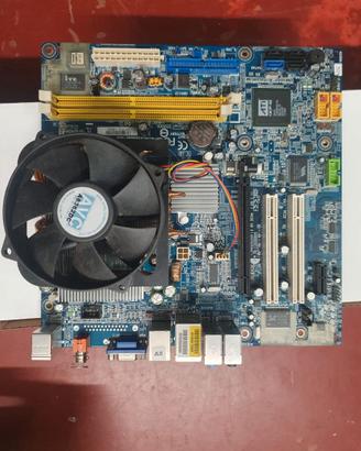 scheda madre gigabyte