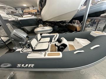 Tender Sur Marine ST290