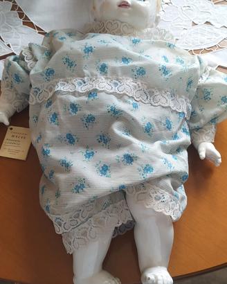 Bambola vintage ceramica marca Mitca