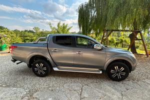 Mitsubishi L200 2.4 D 154cv doppia cabina 4WD