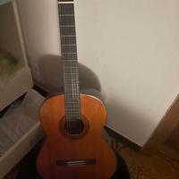 Chitarra classica yamaha