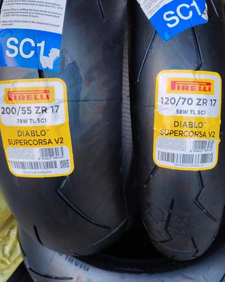 Pirelli Diablo Supercorsa V2 SC1

120/70 200/55