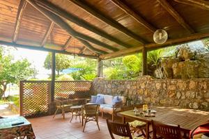 BIFAMILIARE A SAN GIOVANNI A PIRO