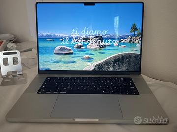 MacBook Pro 14 M1 Max 32GB 193 Cicli Silver ITA