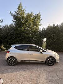 Renault Clio 1.5 dci 90cv NEOPATENTATI