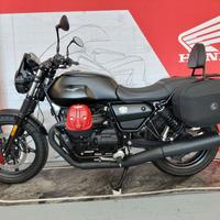 Moto Guzzi V7 STONE