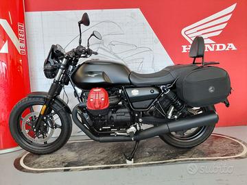 Moto Guzzi V7 STONE