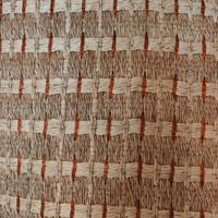 Tappeto in fibra di furcraea e rame.