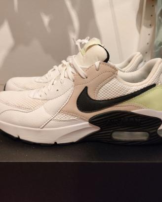 Nike air max excee