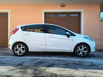 Ford Fiesta - METANO 1.2 60CV - 260000km