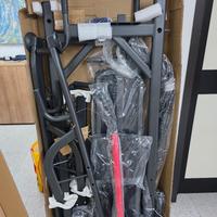 Attrezzo multiuso da palestra