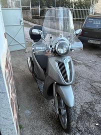 piaggio carnaby cruiser 300