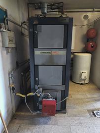 Caldaia a legna e gas Riello AtmosFuel