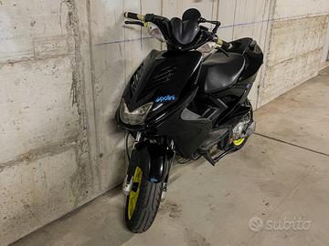 Yamaha aerox 50cc (70)