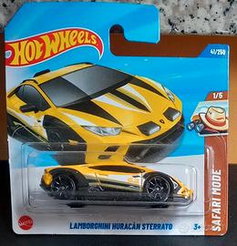 Hot Wheels Lamborghini Huracán Sterrato
