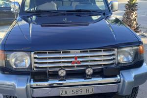 MITSUBISHI Pajero 2.5