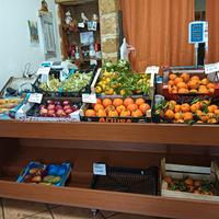 Banco per negozio frutta e verdura 