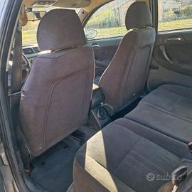 alfa romeo 147 1.6 benzina 