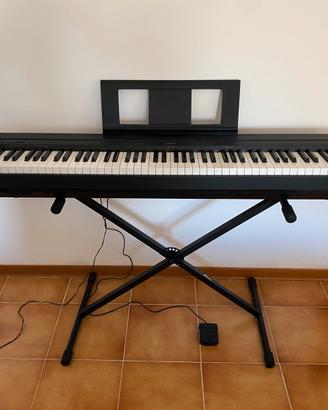 Pianoforte digitale Yamaha P-45B