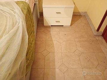 Como e due  comodini bianco laccati letto cottenit