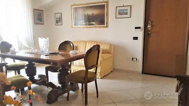 Quadrilocale mansardato in zona Spiniello