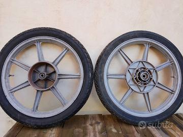Coppia Ruote Integrali Cagiva SST 125 - Originali