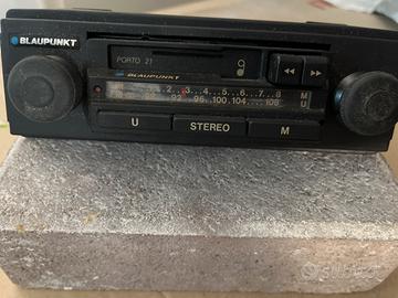 Autoradio Blsukpunkt