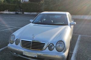  endo berlina Mercedes