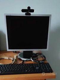 KIT PC Monitor + Tastiera + Webcam - 50€ - 