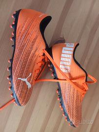 Scarpe da calcio marca PUMA