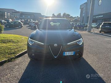 Alfa Romeo Stelvio 2.2 Turbodiesel 210 CV AT8 Q4 T