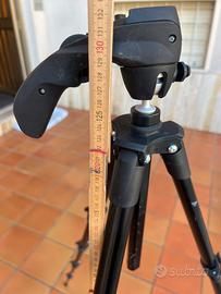 Cavalletto per fotografia o video o lampada