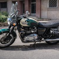 Triumph Bonneville T100 865 – Accessoriata (cupoli