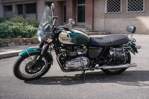 Triumph Bonneville T100 865 – Accessoriata (cupoli