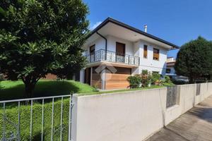 CASA INDIPENDENTE A SPINEA