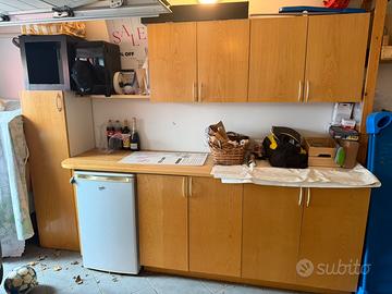 Cucina in legno pregiato