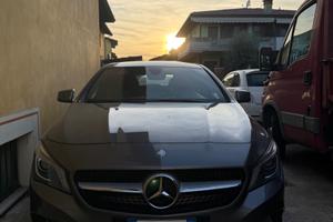 Cla 180 benzina.