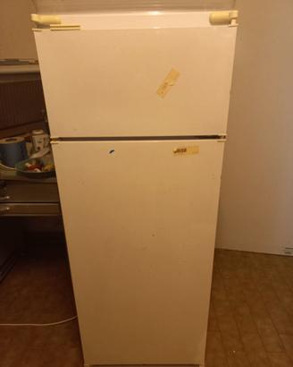 Frigorifero indesit ad incasso con frezeer