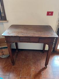 Tavolino e madia credenza d’epoca