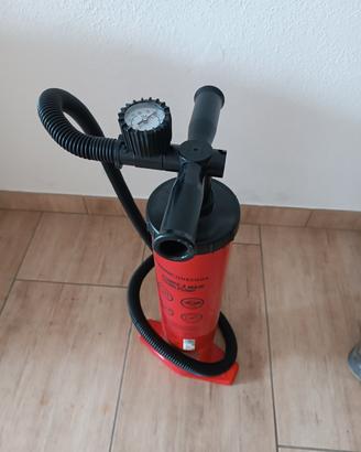 pompa da campeggio 