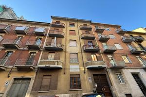 3 LOCALI A TORINO