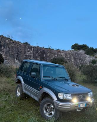 Fuoristrada Hyundai galloper