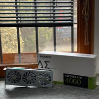 Geforce RTX 4060 GIGABYTE Aero OC 8GB White