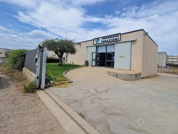 Immobile di 1382 m² a Olbia