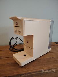 Macchina caffè ILLY IPERESPRESSO Y3.3